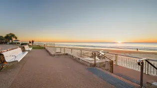 Geostone Alex Heads Viewing Platform