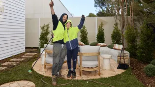 Courtney and Grant’s winning backyard and pool: using our Architectural Grey Polished/Honed (VIC) for their stunning curved concrete bench seat in their winning backyard.