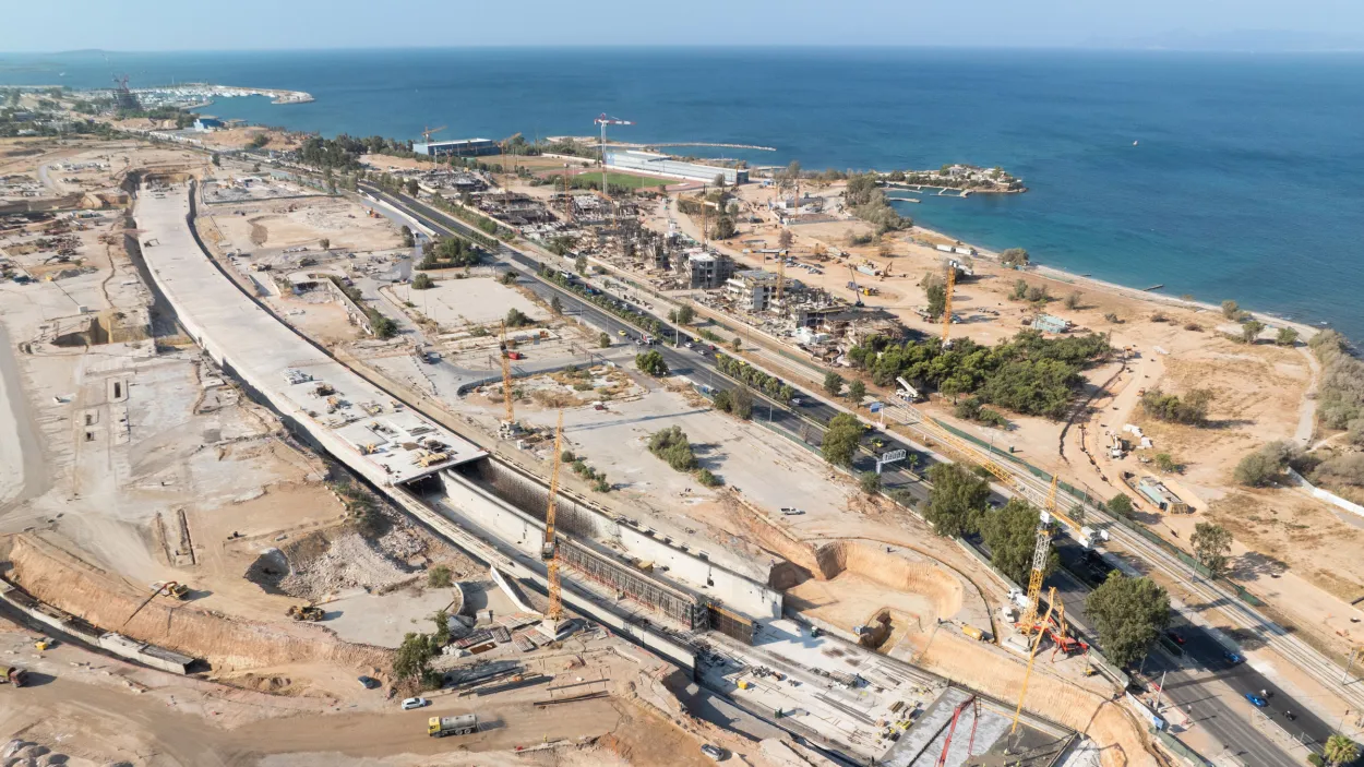 Covering 6 million square meters, the “modern, green city” of The Ellinikon is being built with Holcim’s end-to-end low-carbon solutions.