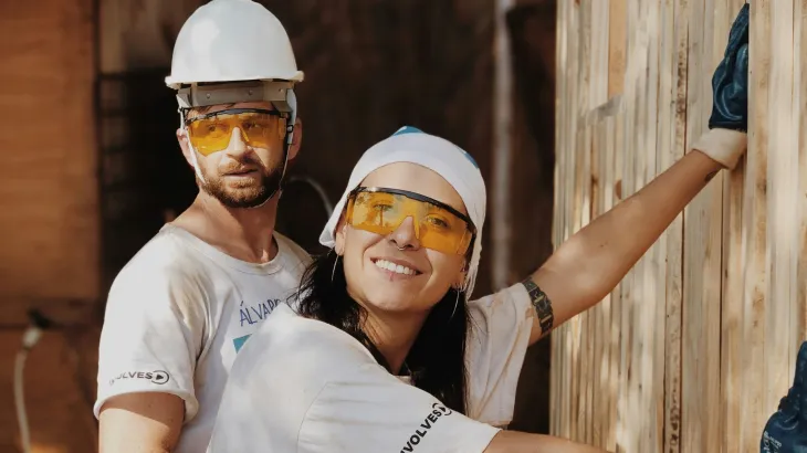 Thayran Melo on unSplash - Renovating DIY Couple thayran-melo-vk6hblrgzzc-unsplash.jpg